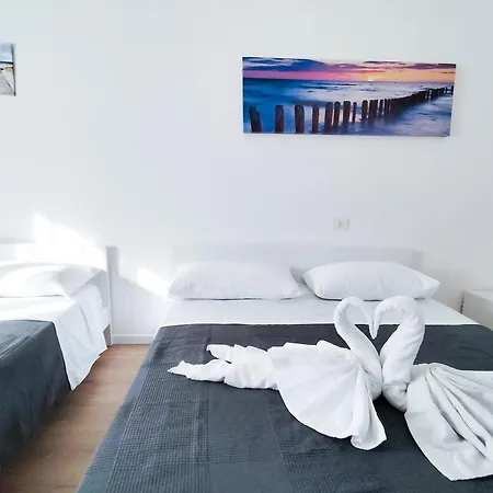 Ariston Superior Fronte Mare Apartment